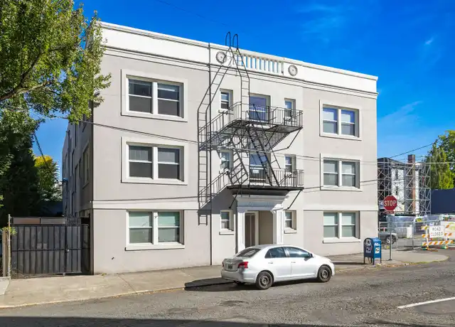 Property at 834 SW 15th Ave Unit 29, Portland, OR, 97205, 0 beds, 1 bath, [object Object]