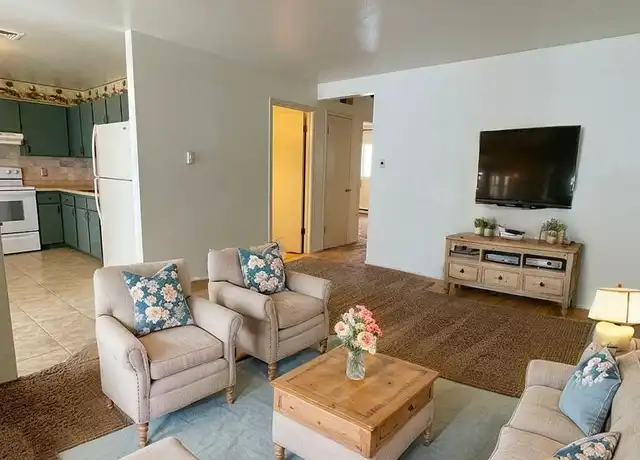Property at 62 Glen Royal Dr Unit 62GR-8, Pueblo, CO, 81005, 2 beds, 1 bath, [object Object]