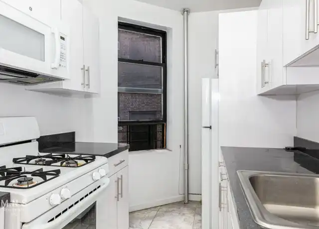 Property at 45 Thayer St Unit 1-D, New York, NY, 10040, 2 beds, 1 bath, [object Object]