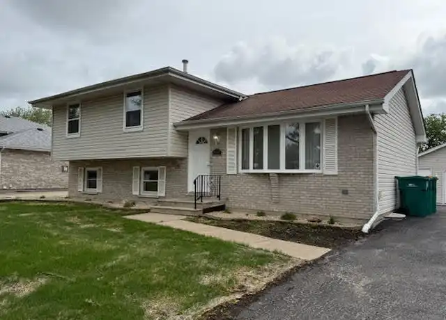 Property at 2506 Labrecque Dr, Plainfield, IL, 60586, 4 beds, 2 baths, [object Object]