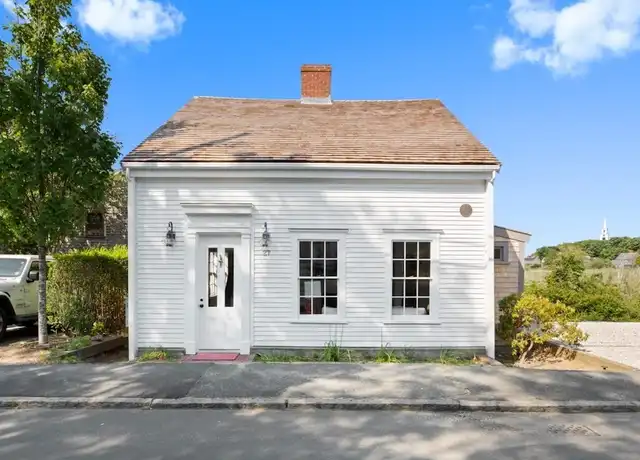 Property at 27 N Liberty St, Nantucket, MA, 02554, 4 beds, 4 baths, [object Object]