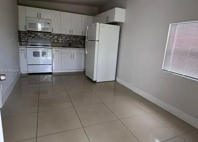 Property at 2222 Van Buren St Unit 12, Hollywood, FL, 33020, 1 bed, 1 bath, [object Object]