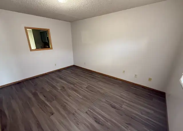 Property at 831 Prairie Hill Dr Unit A, Warrensburg, MO, 64093, 3 beds, 1 bath, [object Object]