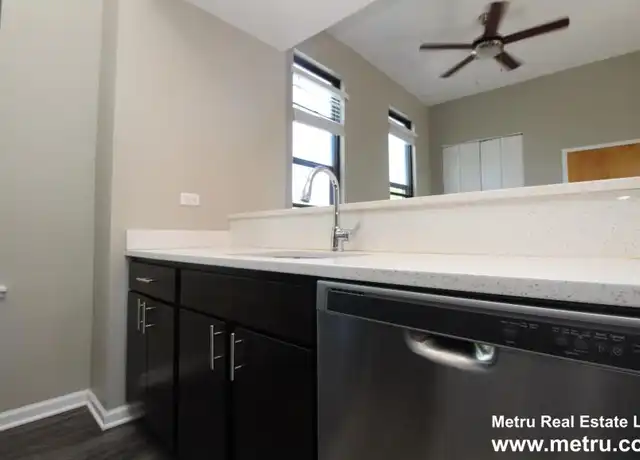 Property at 835 W Willow St, Chicago, IL, 60614, 1 bed, 1 bath, [object Object]