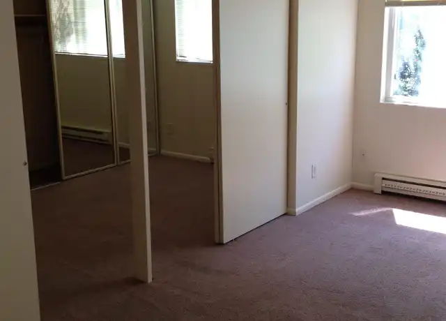 Property at 5035 15th Ave NE Unit 306, Seattle, WA, 98105, 1 bed, 1 bath, [object Object]