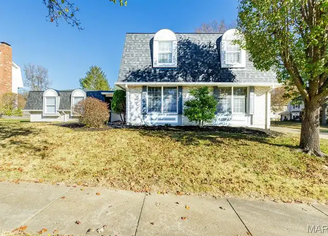 Property at 1836 Rockmoor Dr, Chesterfield, MO, 63017, 4 beds, 2.5 baths, [object Object]