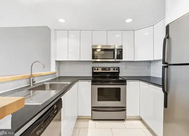 Property at 2001 Hamilton St #1827, Philadelphia, PA, 19130, 1 bed, 1 bath, [object Object]