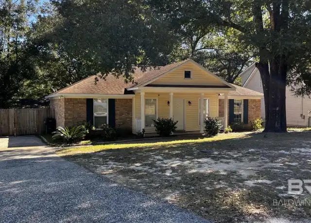 Property at 113 Georgia Ave, Daphne, AL, 36526, 3 beds, 2 baths, [object Object]
