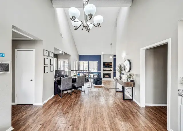 Photo of 4004 Block Dr, Irving, TX 75038