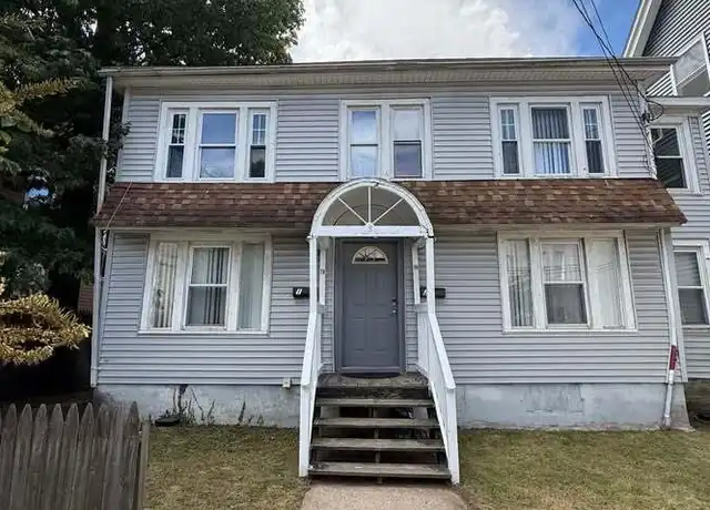 Property at 28 Compton St #2, New Haven, CT, 06511, 3 beds, 1 bath, [object Object]