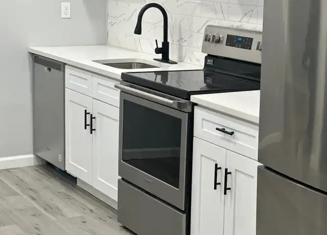 Property at 1724 W Diamond St Unit 2, Philadelphia, PA, 19121, 3 beds, 1 bath, [object Object]