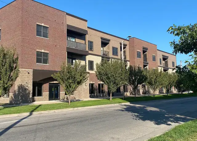 Property at NewBo Ivy - 1113 6th St SE, Cedar Rapids, IA, 52401, 1 bed, 1 bath, [object Object]
