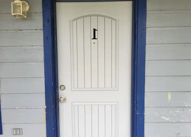 Property at 4710 Pelican St, Hitchcock, TX, 77563, 3 beds, 1 bath, [object Object]