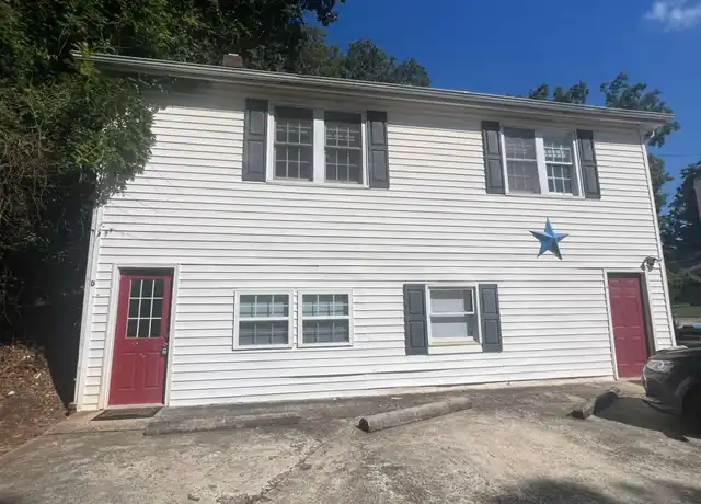 Property at 300 Forrest Ave, Gainesville, GA, 30501, 1 bed, 1 bath, [object Object]