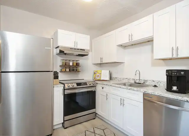 Property at ReNew on Blues Apartments & Townhomes - 3779 Swiss Dr, St. Louis, MO, 63129, 1-2 bed, 1-1.5 bath, [object Object]