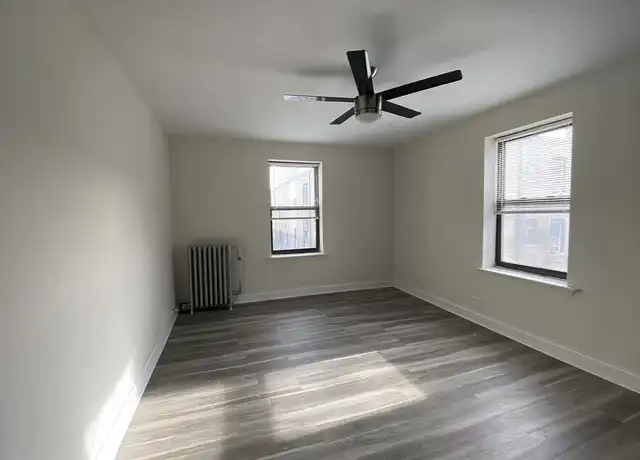 Property at 3933 N Clarendon Ave Unit 104, Chicago, IL, 60613, 1 bed, 1 bath, [object Object]