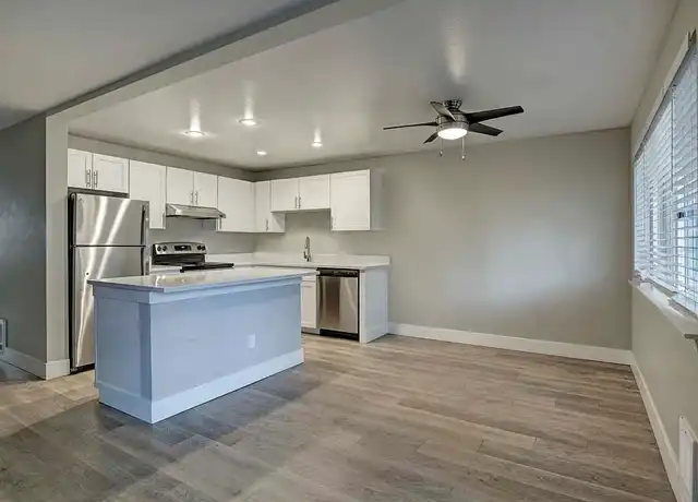 Property at Chandlers Bay - 1020 Central Ave N, Kent, WA, 98032, 2 beds, 1-2 bath, [object Object]
