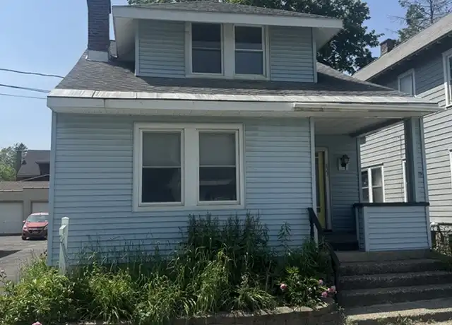 Property at 1823 8th St Unit 2, Rensselaer, NY, 12144, 1 bed, 1 bath, [object Object]