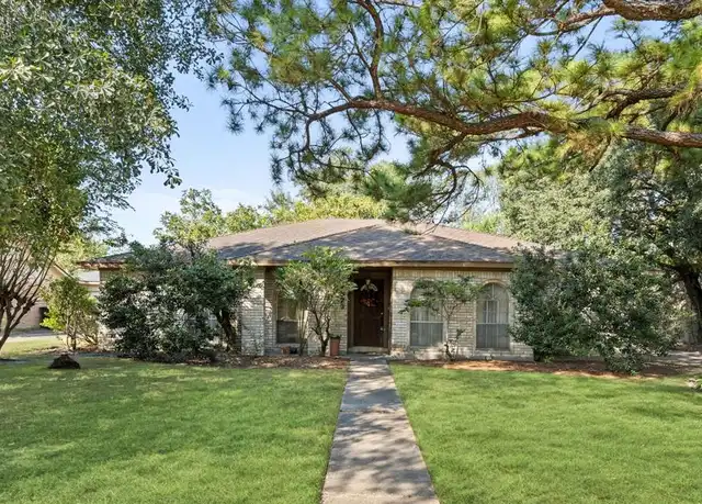 Property at 7523 Antoine Dr, Houston, TX, 77088, 4 beds, 2 baths, [object Object]