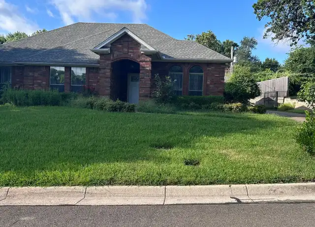 Property at 1020 Baldwin Dr, Arlington, TX, 76012, 3 beds, 2 baths, [object Object]