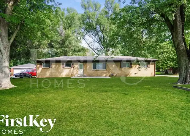 Property at 3880 W Smith Valley Rd, Greenwood, IN, 46142, 4 beds, 1 bath, [object Object]