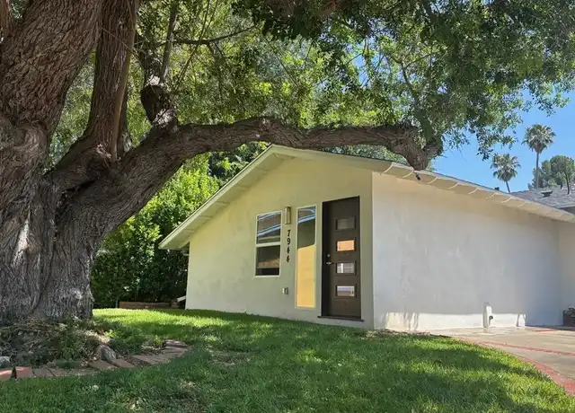 Property at 7944 Moorcroft Ave, Canoga Park, CA, 91304, 2 beds, 1 bath, [object Object]