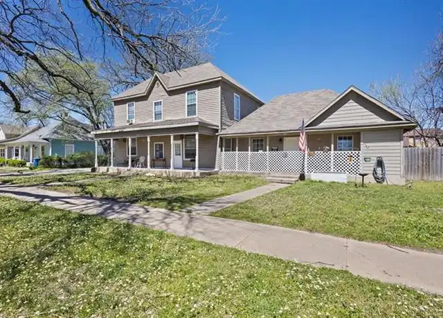 Property at 909 W Chestnut St, Denison, TX, 75020, 1 bed, 1 bath, [object Object]