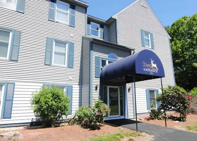 Property at 124 Eastern Ave Unit 11, Manchester, NH, 03104, 2 beds, 1 bath, [object Object]