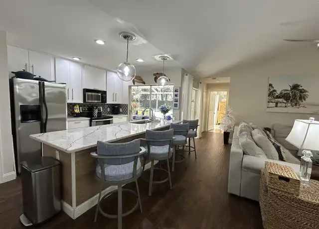 Property at 7204 Geminata Oak Ct, Palm Beach Gardens, FL, 33410, 2 beds, 2 baths, [object Object]