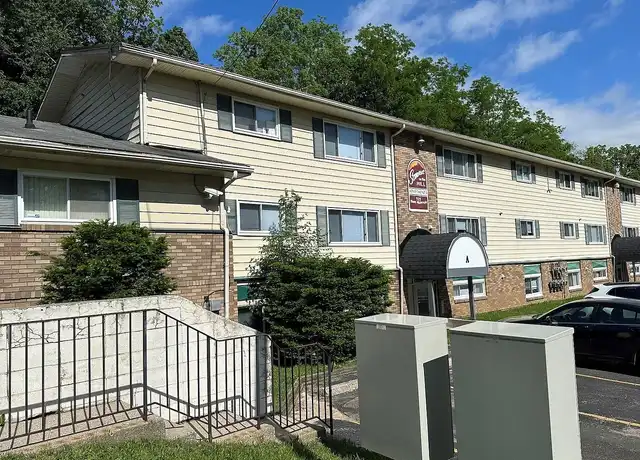 Property at 525 N Arlington St, Kalamazoo, MI, 49006, 2 beds, 1 bath, [object Object]
