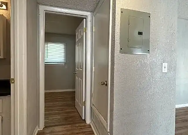 Property at 525 N Arlington St, Kalamazoo, MI, 49006, 2 beds, 1 bath, [object Object]