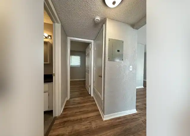 Property at 525 N Arlington St, Kalamazoo, MI, 49006, 2 beds, 1 bath, [object Object]