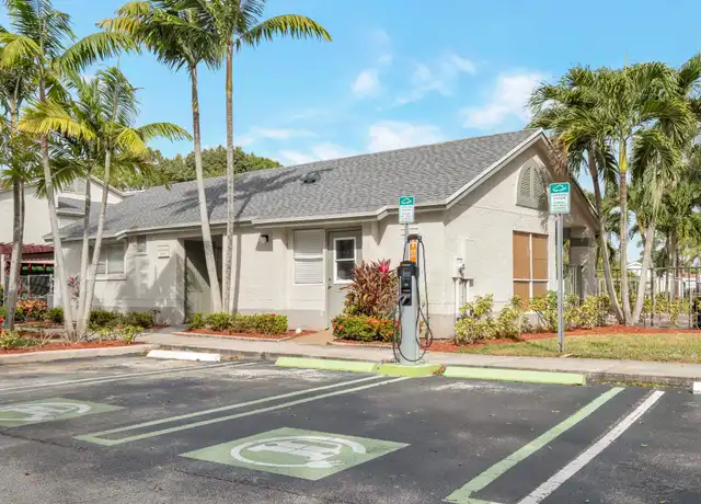 Property at 1401 Village Blvd #2123, West Palm Beach, FL, 33409, 1 bed, 1 bath, [object Object]