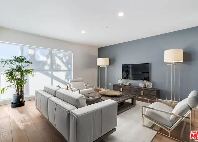 Property at 1617 Broadway Unit B, Santa Monica, CA, 90404, 1 bed, 2 baths, [object Object]