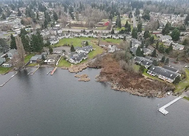 Photo of 14200 SE 272nd St, Kent, WA 98042