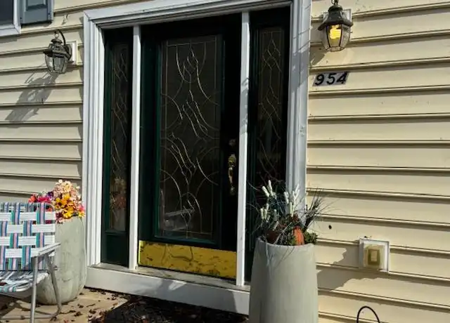 Property at 954 Nabbs Creek Rd Unit 2, Glen Burnie, MD, 21060, 1 bed, 1 bath, [object Object]