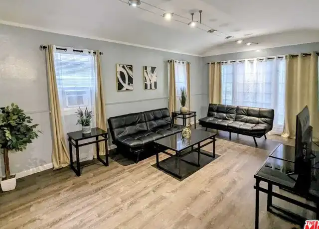 Property at 606 N Alta Vista Blvd, Los Angeles, CA, 90036, 3 beds, 2 baths, [object Object]