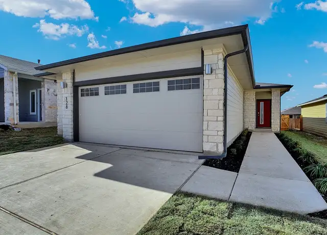 Photo of 305 Fremont Dr, San Marcos, TX 78666