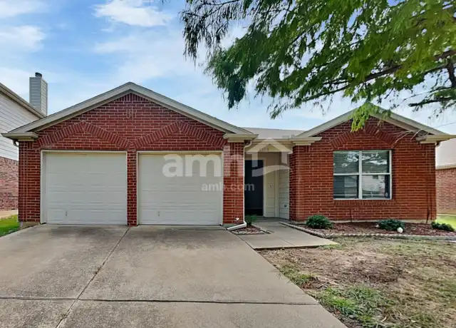 Property at 8208 Storm Chaser Dr, Fort Worth, TX, 76131, 3 beds, 2 baths, [object Object]