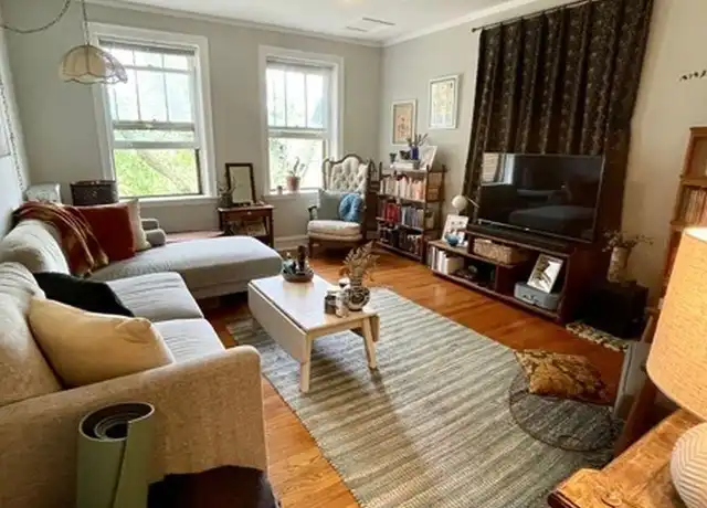 Property at 4860 N Hermitage Ave, Chicago, IL, 60640, 1 bed, 1 bath, [object Object]