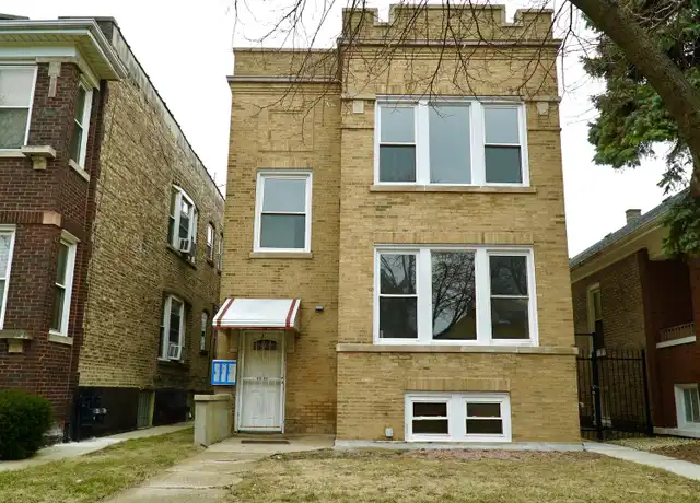 Property at 6423 S Maplewood Ave Unit 2, Chicago, IL, 60629, 3 beds, 1 bath, [object Object]
