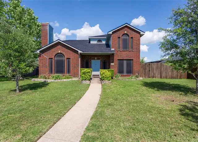 Property at 510 S Highland Dr, Cedar Hill, TX, 75104, 3 beds, 2.5 baths, [object Object]
