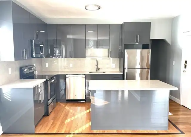 Property at 3 Englewood Ave, Brookline, MA, 02445, 1 bed, 1 bath, [object Object]