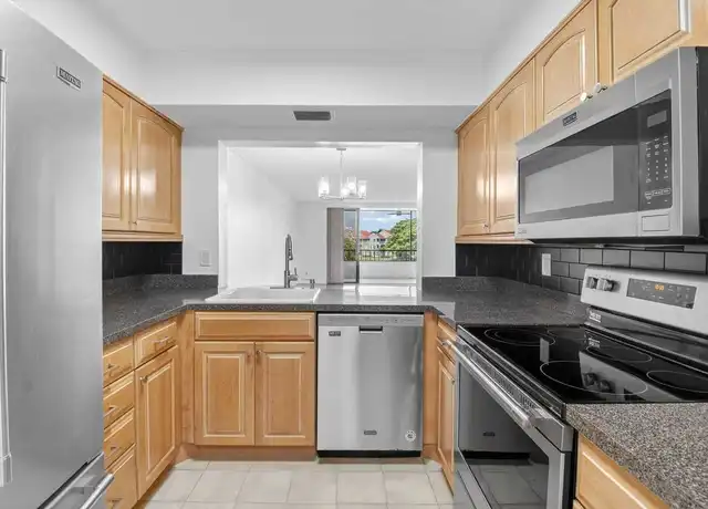 Property at 1850 Homewood Blvd, Delray Beach, FL, 33445, 2 beds, 2 baths, [object Object]