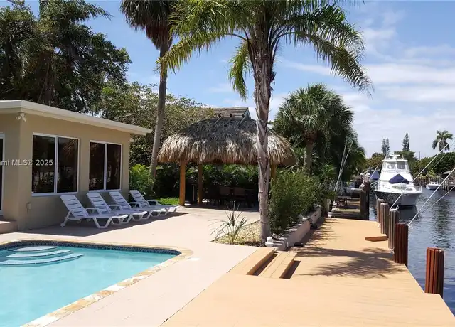 Property at 2349 SE 12th St, Pompano Beach, FL, 33062, 3 beds, 2 baths, [object Object]
