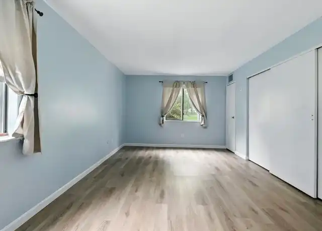 Property at 49 Village Brook Ln, Natick, MA, 01760, 1 bed, 1 bath, [object Object]