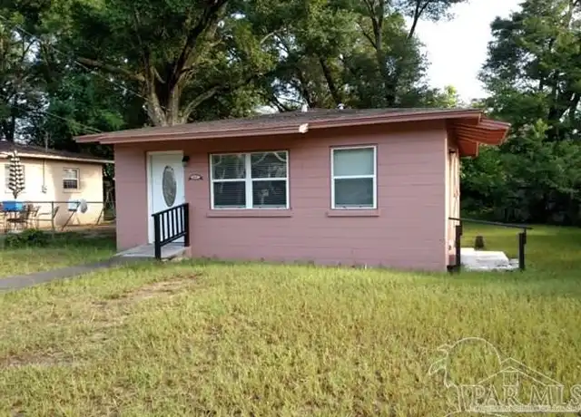 Property at 1004 W Hayes St, Pensacola, FL, 32501, 2 beds, 1 bath, [object Object]