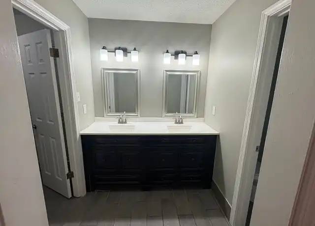 Property at 2477 Dove Glen Cv, Memphis, TN, 38133, 3 beds, 2 baths, [object Object]