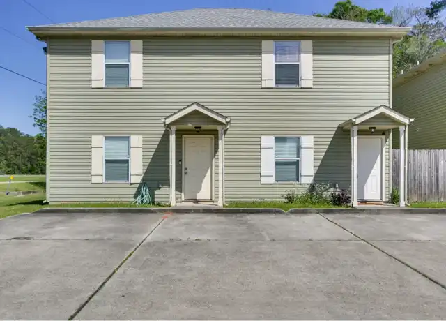 Property at 20434 S I 12 Service Rd, Ponchatoula, LA, 70454, 2 beds, 1.5 baths, [object Object]