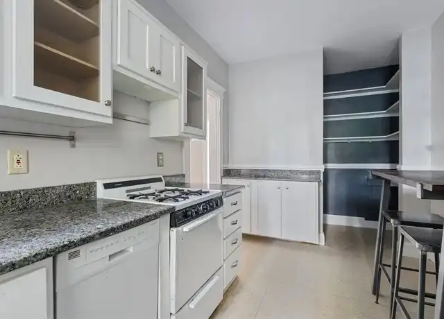 Property at 333 Harvard St, Cambridge, MA, 02139, 1 bed, 1 bath, [object Object]